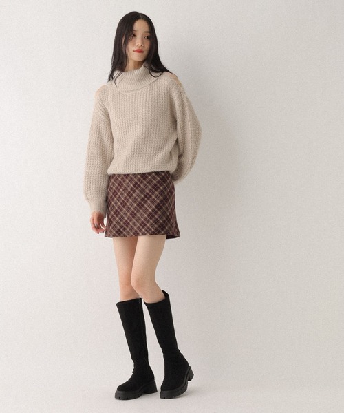 Heather(ヘザー)の「ショルダーカットタートルニット 619293(ニット/セーター・レディース・グレー/ベージュ/アイボリー・FREE)」の20枚目の写真