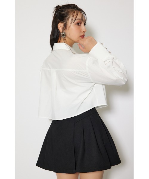 rienda(リエンダ)の「ビジューボタンボウタイシャツトップス 秋服 冬服(シャツ/ブラウス・レディース・ホワイト/ブラック/ブルー・FREE)」の7枚目の写真