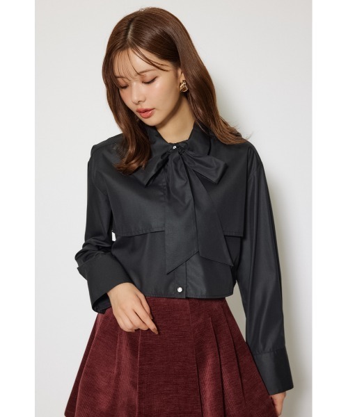 rienda(リエンダ)の「ビジューボタンボウタイシャツトップス 秋服 冬服(シャツ/ブラウス・レディース・ホワイト/ブラック/ブルー・FREE)」の17枚目の写真