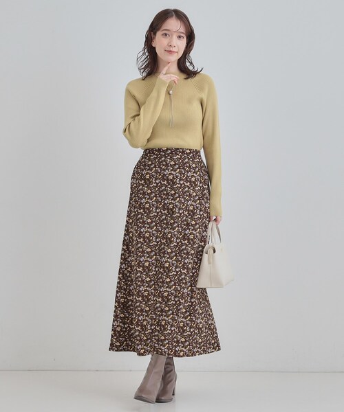 DRESKIP（ドレスキップ）の「【S-LL】華やかで主役 花柄Aラインスカート（スカート・レディース・ブルー系6/ダークブラウン系6/チャコール/グリーン系その他3・01/02/03/04）」の11枚目の写真