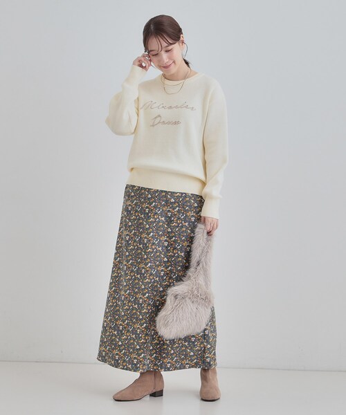 DRESKIP（ドレスキップ）の「【S-LL】華やかで主役 花柄Aラインスカート（スカート・レディース・ブルー系6/ダークブラウン系6/チャコール/グリーン系その他3・01/02/03/04）」の19枚目の写真