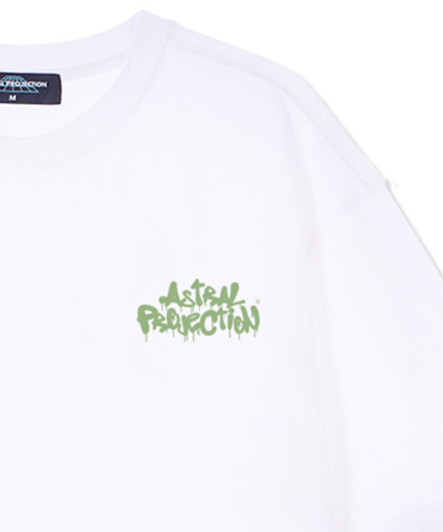 ASTRAL PROJECTION(アストラルプロジェクション)の「ブラシグラフィティレタリングロゴスーピマコットンラウンドネック半袖Tシャツ_ホワイト(Tシャツ/カットソー・メンズ・その他・LARGE/X-LARGE/XX-LARGE)」の3枚目の写真
