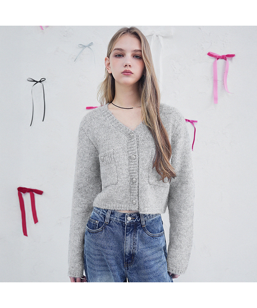 Vivacious(ビバシャス)の「Elodie Pocket Crop Knit Cardigan_5Colors(カーディガン/ボレロ・レディース・スカイブルー/グレー/ピンク/アイボリー/チャコール・FREE)」の3枚目の写真