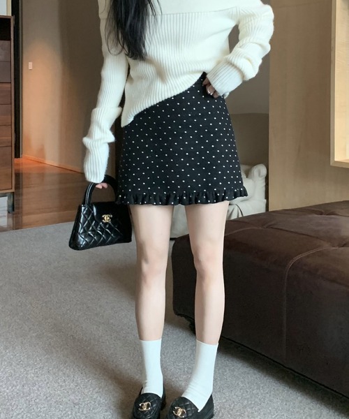 Nia（ニア）の「Nia(ニア)/ドット柄　裾フリルミニスカート（スカート・レディース・グレー/ブラック・MEDIUM/SMALL）」の11枚目の写真