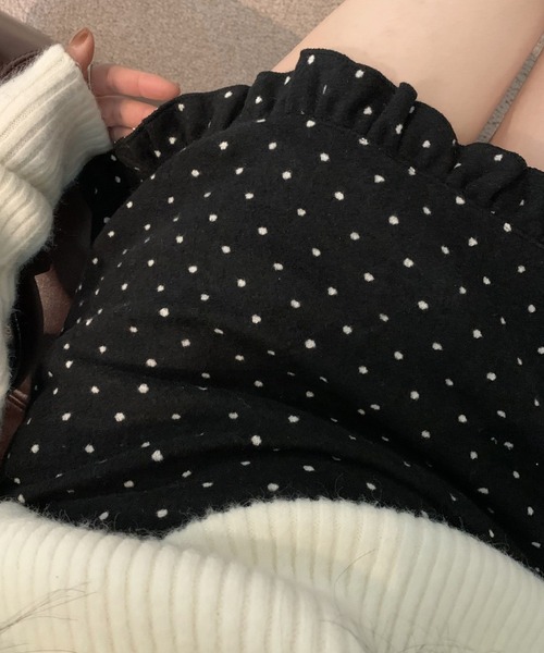 Nia（ニア）の「Nia(ニア)/ドット柄　裾フリルミニスカート（スカート・レディース・グレー/ブラック・MEDIUM/SMALL）」の14枚目の写真