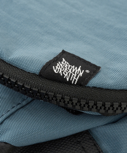 BROWNBREATH(ブラウンブレス)の「STRIVE MINI MESSENGER BAG - BLUE(メッセンジャーバッグ・レディース・その他・ONE)」の5枚目の写真