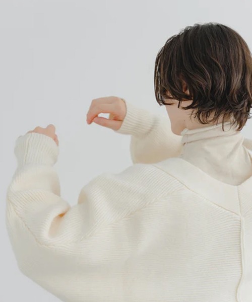 merrylatte（メリーラテ）の「ボリュームスリーブボレロ（カーディガン/ボレロ・レディース・アイボリー/パープル・FREE）」の16枚目の写真