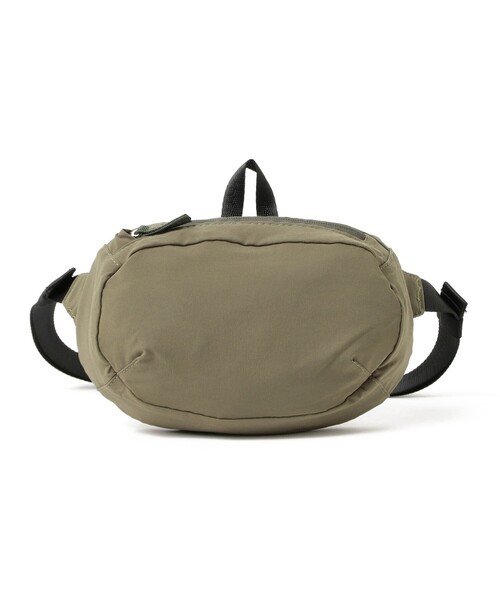 BEAMS（ビームス）の「ウエスト バック（ショルダーバッグ・メンズ・ブラック/オリーブ・ONE SIZE）」の2枚目の写真