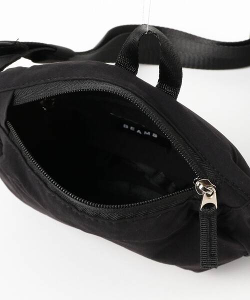 BEAMS（ビームス）の「ウエスト バック（ショルダーバッグ・メンズ・ブラック/オリーブ・ONE SIZE）」の4枚目の写真