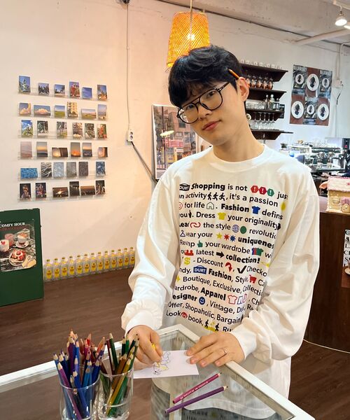 DURTの「ICON LONG SLEEVE TEE (WHITE)（Tシャツ/カットソー・レディース・その他・LARGE/MEDIUM/SMALL/X-LARGE）」の10枚目の写真