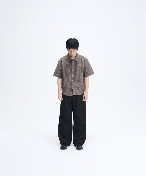 SLOW RECORD HOUSE(スローレコードハウス)の「ロゴチェック半袖シャツ_ブラウン(シャツ/ブラウス・レディース・その他・SMALL/MEDIUM/LARGE)」の6枚目の写真