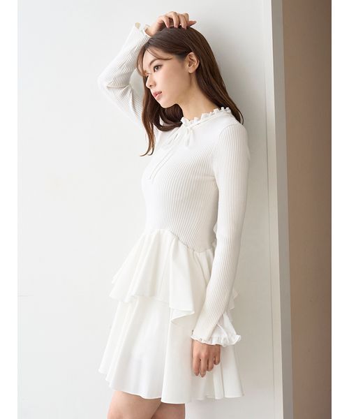 SNIDEL（スナイデル）の「Sustainableドッキングミニニットワンピース（ワンピース・レディース・オフホワイト/ブラック/ストライプ・F）」の9枚目の写真