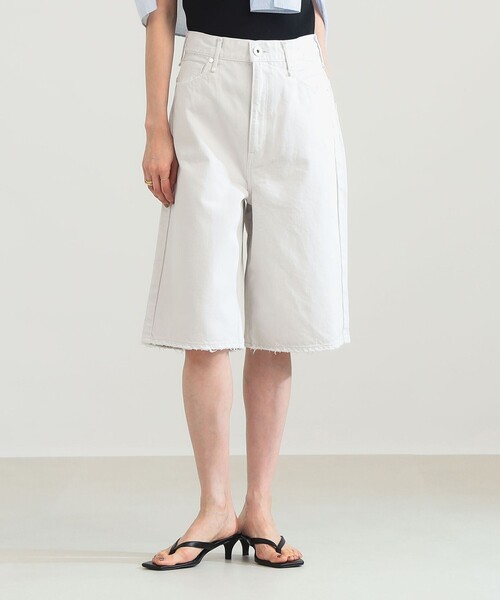 upperhights(アッパーハイツ)の「【7/24値下げ】upper hights / THE LIAMSHT デニム ショートパンツ(デニムパンツ・レディース・ホワイト系その他2/ブラック・23/25/24)」の9枚目の写真