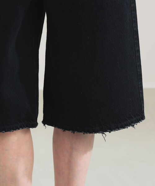 upperhights(アッパーハイツ)の「【7/24値下げ】upper hights / THE LIAMSHT デニム ショートパンツ(デニムパンツ・レディース・ホワイト系その他2/ブラック・23/25/24)」の22枚目の写真