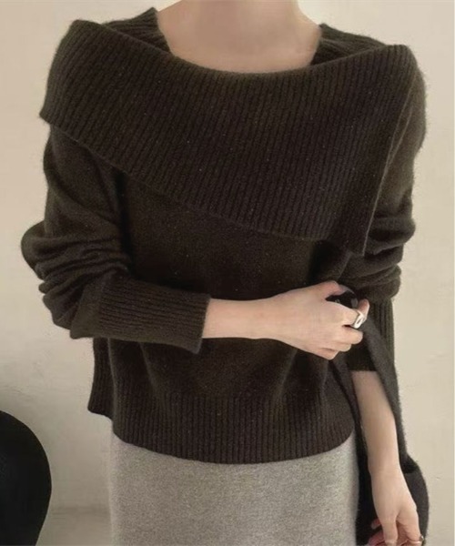 kirakiraShop(キラキラショップ)の「アシンメトリー ネック デザイン ニット プルオーバー(ニット/セーター・レディース・チャコール/ブラウン/ブラック/アイボリー・FREE)」の3枚目の写真