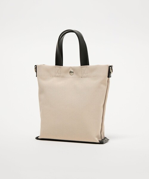 green label relaxing（グリーンレーベルリラクシング）の「GLR キャンバスライク 2WAY ミニ トートバッグ（ショルダーバッグ・メンズ・ブラック/ナチュラル・FREE）」の6枚目の写真