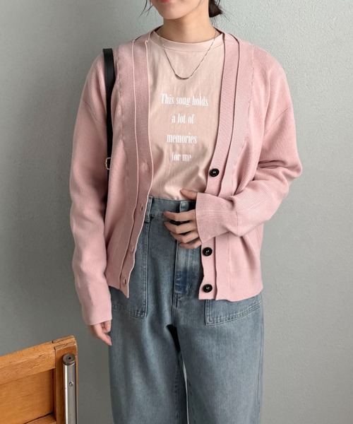 Doux archives(ドゥアルシーヴ)の「レイヤード風Vネックカーディガン(カーディガン/ボレロ・レディース・グレイッシュベージュ/グレー/ピンク・FREE)」の3枚目の写真