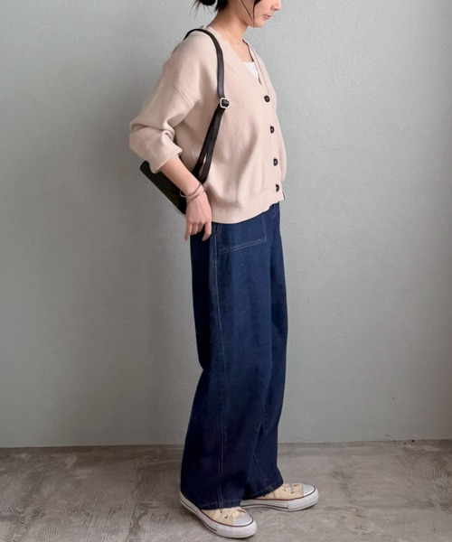 Doux archives(ドゥアルシーヴ)の「レイヤード風Vネックカーディガン(カーディガン/ボレロ・レディース・グレイッシュベージュ/グレー/ピンク・FREE)」の6枚目の写真