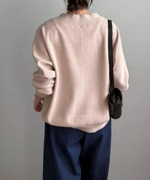 Doux archives(ドゥアルシーヴ)の「レイヤード風Vネックカーディガン(カーディガン/ボレロ・レディース・グレイッシュベージュ/グレー/ピンク・FREE)」の14枚目の写真