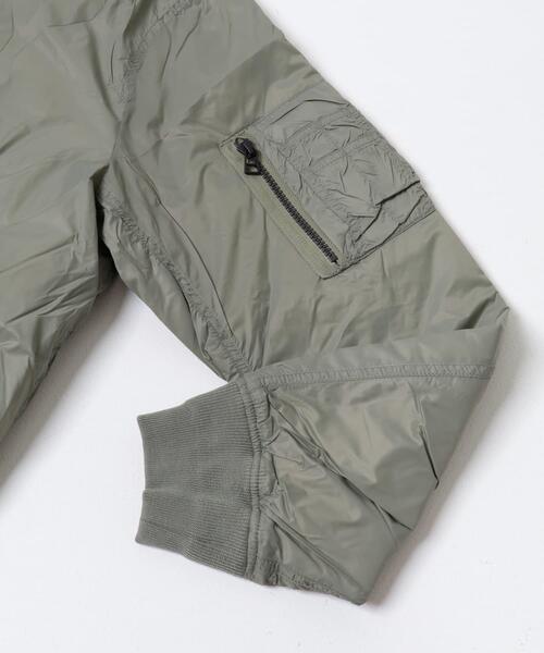 TAION(タイオン)の「TAION Reversible MA-1 Down Jacket(MA-1・メンズ・ブラック/グリーン系その他/その他1・LARGE/MEDIUM/X-LARGE)」の13枚目の写真
