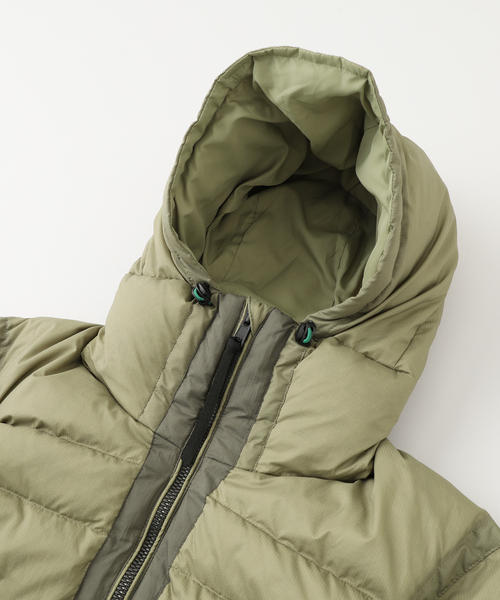 JOINT WORKS（ジョイントワークス）の「J コンパクトフィットライトダウン（ダウンジャケット/コート・メンズ・カーキ/ブラック・MEDIUM/LARGE）」の10枚目の写真