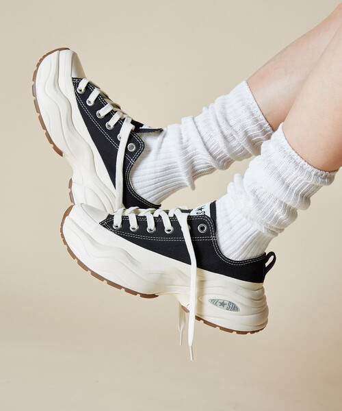 CONVERSE（コンバース）の「CONVERSE/コンバース ALL STAR SURGETRAINER OX[23.0~25.0cm]限定展開/オールスター サージトレイナー オックスフォード ローカット スニーカー（スニーカー・レディース・ブラック・23.0cm/25.0cm/24.0cm）」の5枚目の写真