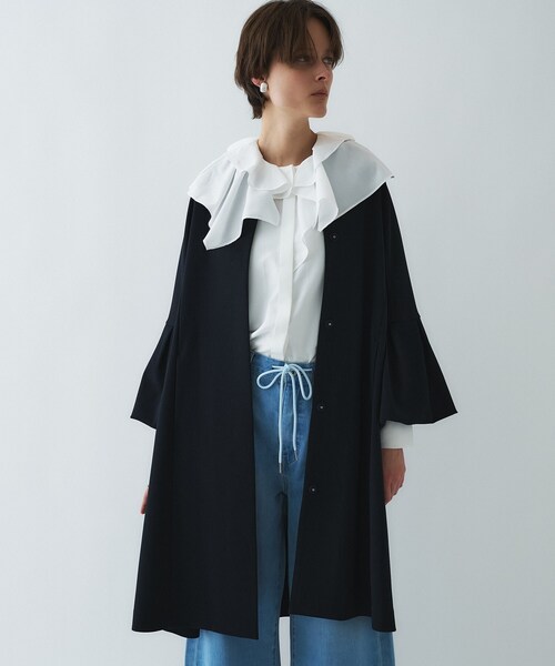cloenc(クロエンス)の「【セットアップ/オケージョン/手洗い可】フレアスリーブミドルコート(ノーカラーコート・レディース・ネイビー/オフホワイト/ブラック・01/02/03)」の18枚目の写真