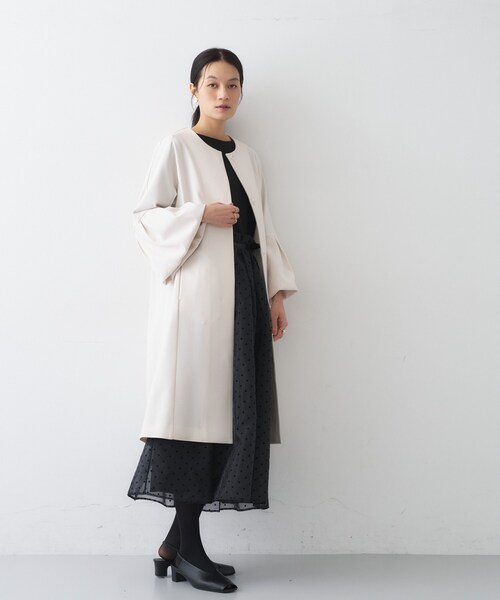cloenc(クロエンス)の「【セットアップ/オケージョン/手洗い可】フレアスリーブミドルコート(ノーカラーコート・レディース・ネイビー/オフホワイト/ブラック・01/02/03)」の11枚目の写真