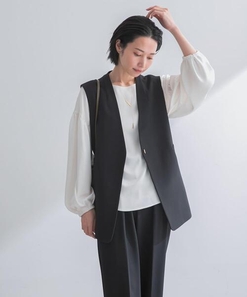 URBAN RESEARCH ROSSO WOMEN（アーバンリサーチ　ロッソ）の「ストレッチツイルジレ（ベスト・レディース・ブラック/ライトベージュ・FREE）」の2枚目の写真