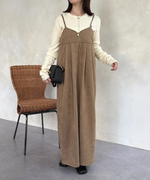 Thevon（ゼボン）の「Fスエードビスチェ風キャミワンピース（ワンピース・レディース・チャコールグレー/アイボリー/ベージュ・FREE）」の3枚目の写真