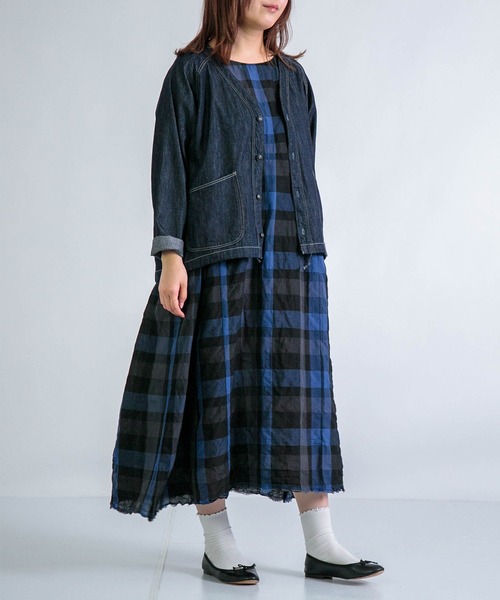 Honnete（オネット）の「[Honnete] S/SLV Side Gathered Dress（ワンピース・レディース・ブラック×ブルー・FREE）」の7枚目の写真