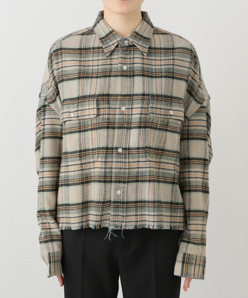 R13（アールサーティーン）の「【R13/アールサーティーン】Cropped Work Shirt（シャツ/ブラウス・レディース・ベージュ・FREE）」の8枚目の写真