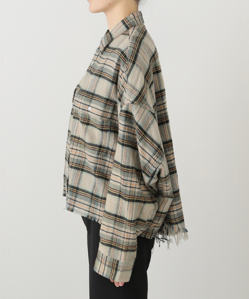 R13（アールサーティーン）の「【R13/アールサーティーン】Cropped Work Shirt（シャツ/ブラウス・レディース・ベージュ・FREE）」の9枚目の写真