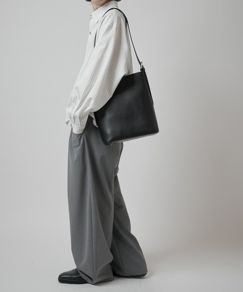 Lui's（ルイス）の「モダントートバック（トートバッグ・メンズ・ブラック/ブラック系その他・FREE）」の3枚目の写真