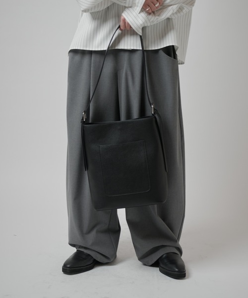 Lui's（ルイス）の「モダントートバック（トートバッグ・メンズ・ブラック/ブラック系その他・FREE）」の6枚目の写真