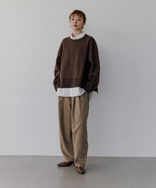 BAYFLOW（ベイフロー）の「[春まで着られる]スウェットライクショートニット（ニット/セーター・レディース・コーラルピンク/ライトグレー/ブラウン/ライトイエロー・FREE）」の6枚目の写真