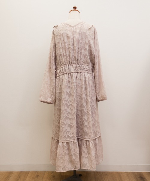 CLETTE(クレット)の「CLETTEオリジナルドロストリボンシアー花柄ワンピース(ワンピース・レディース・ピンク/ネイビー/グレー・4L/3L/LL)」の18枚目の写真