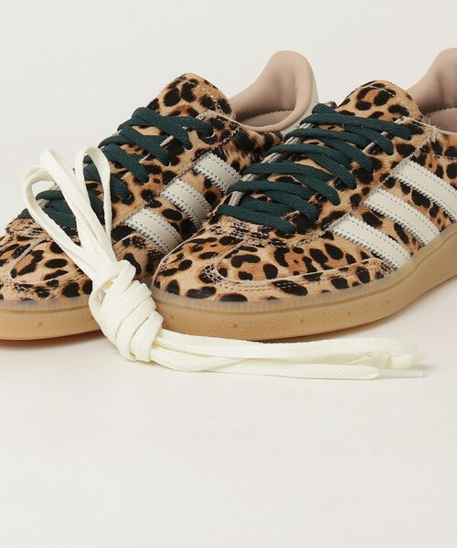 adidas（アディダス）の「ハンドボール スペツィアル / HANDBALL SPEZIAL / アディダスオリジナルス adidas Originals（スニーカー・レディース・ベージュ・29.0cm/28.5cm/28.0cm/26.5cm/26.0cm/22.0cm/27.5cm/27.0cm/25.5cm/25.0cm/24.5cm/24.0cm/23.5cm/23.0cm/22.5cm）」の11枚目の写真