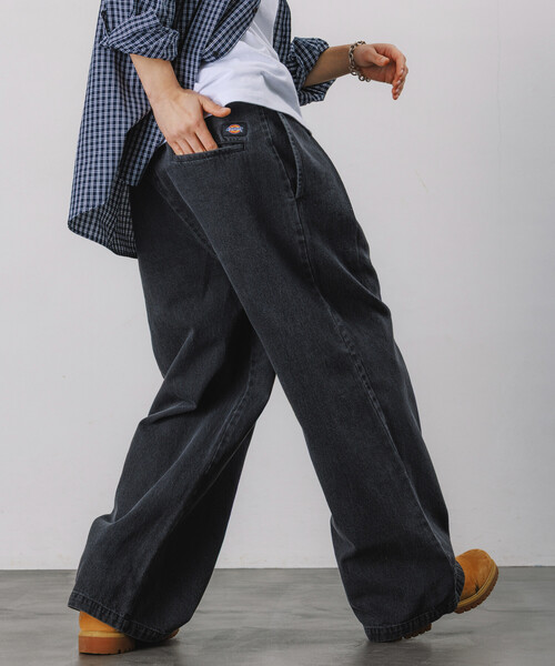 FREAK'S STORE(フリークスストア)の「限定展開 Dickies×FREAK'S STORE/ディッキーズ 別注 ワイドシルエット クロスタック ワークパンツ(チノパンツ・メンズ・ベージュ/インディゴブルー/ブラック/ブラック系その他・SMALL/MEDIUM/LARGE)」の14枚目の写真