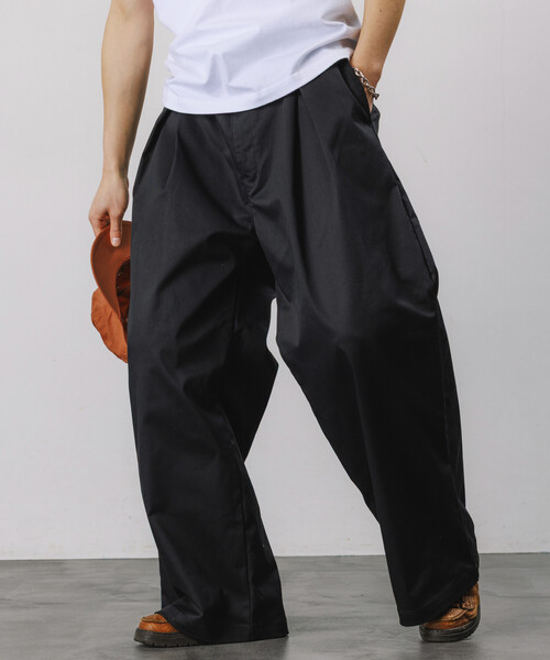 FREAK'S STORE(フリークスストア)の「限定展開 Dickies×FREAK'S STORE/ディッキーズ 別注 ワイドシルエット クロスタック ワークパンツ(チノパンツ・メンズ・ベージュ/インディゴブルー/ブラック/ブラック系その他・SMALL/MEDIUM/LARGE)」の21枚目の写真