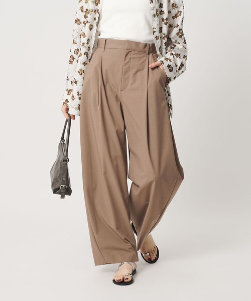 BEAUTY&YOUTH UNITED ARROWS(ビューティーアンドユースユナイテッドアローズ)の「タック カーブパンツ ウォッシャブル(その他パンツ・レディース・モカ/その他1/ダークグレー・XS/S/M)」の7枚目の写真