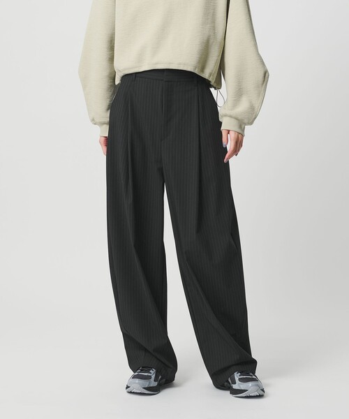 BEAUTY&YOUTH UNITED ARROWS(ビューティーアンドユースユナイテッドアローズ)の「タック カーブパンツ ウォッシャブル(その他パンツ・レディース・モカ/その他1/ダークグレー・XS/S/M)」の10枚目の写真