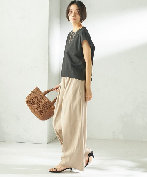 SHIPS（シップス）の「〈手洗い可能〉トロ ピン ストライプ / 無地 ウエスト ギャザー パンツ（その他パンツ・レディース・ライトグレー/ネイビー/ベージュ・38/36）」の18枚目の写真