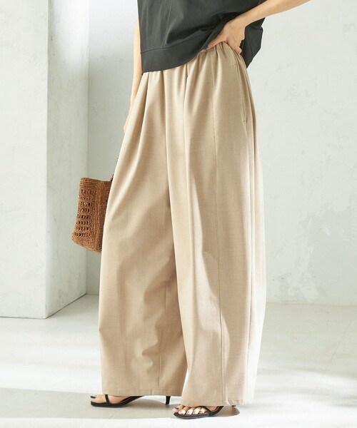 SHIPS（シップス）の「〈手洗い可能〉トロ ピン ストライプ / 無地 ウエスト ギャザー パンツ（その他パンツ・レディース・ライトグレー/ネイビー/ベージュ・38/36）」の21枚目の写真