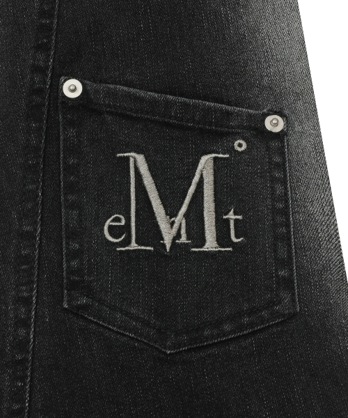 MUCENT(ムセント)の「アーデンウォッシングブーツカットカーゴデニムパンツ(デニムパンツ・レディース・ブラック・MEDIUM/SMALL)」の4枚目の写真