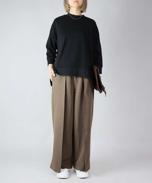 and it_（アンドイット）の「セミワイドセンタータックパンツ（その他パンツ・レディース・モカ/ブラック・M/LL/L）」の16枚目の写真