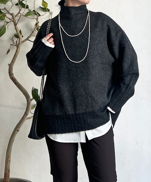 un dix cors（アンディコール）の「配色ストレッチニットプルオーバー（ニット/セーター・レディース・グレー/チャコールグレー・FREE）」の2枚目の写真