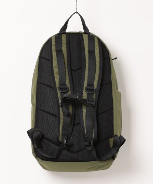DAKINE(ダカイン)の「DAKINE 96 HELI STREET BACKP バックパック/リュック 【2026年春夏モデル】(バックパック/リュック・メンズ・ホワイト系その他・FREE)」の4枚目の写真