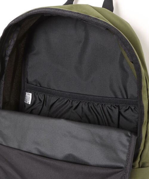 DAKINE(ダカイン)の「DAKINE 96 HELI STREET BACKP バックパック/リュック 【2026年春夏モデル】(バックパック/リュック・メンズ・ホワイト系その他・FREE)」の2枚目の写真