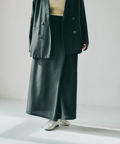 LEPSIM（レプシィム）の「《リネンライクドライシリーズ》ラップスカート　638927（スカート・レディース・ダークブラウン/ライトベージュ/ブラック・FREE）」の2枚目の写真